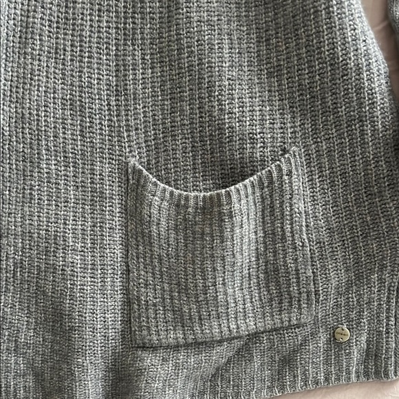 Gray Ribbed Knit Cardigan Sweater - Picture 3 of 9